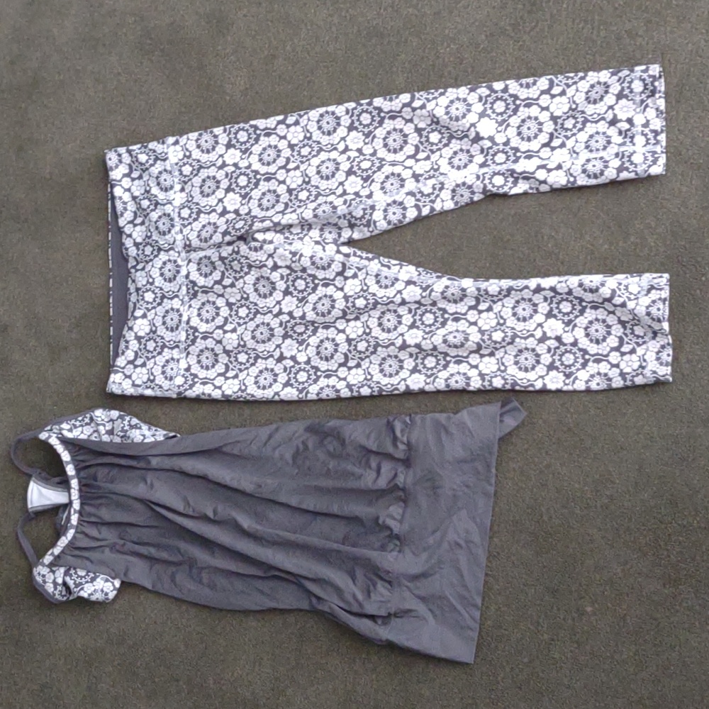 Lululemon leggings tank to size 4